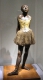 Het bronzen beeld van het veertienjarige danseresje van Edgar Degas