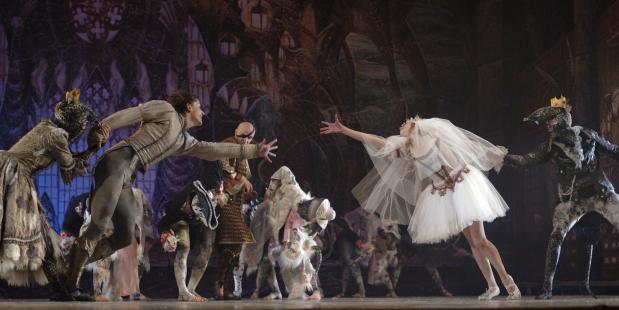 De Notenkraker - Kiev Ballet. Een magisch ballet voor alle leeftijden in twee bedrijven