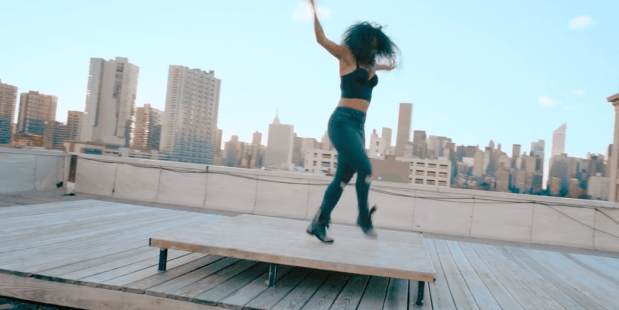 The Movement by ELLE – tapdanseres Chloe Arnold