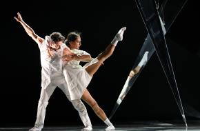 The 3 Dancers © Introdans, Hans Gerritsen 