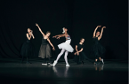 Puma ontwerpt op ballet geïnspireerde kledingcollectie © Puma