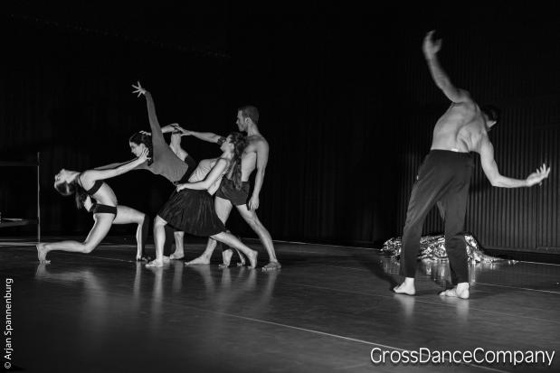 WHAT DO WE KNOW - Gross Dance Company. © Arjan Spannenburg